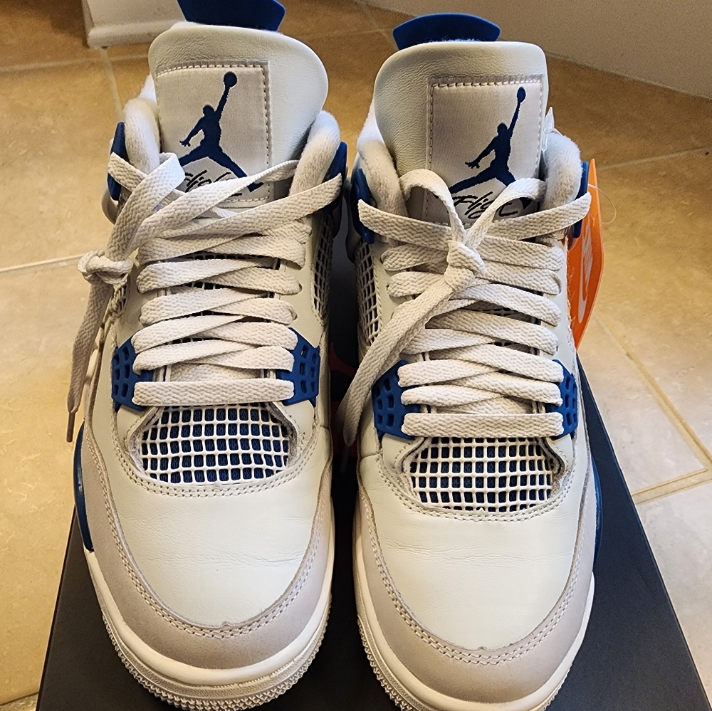 Air Jordan 4 retro